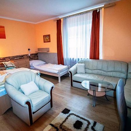 Krisztina Apartman Nagykanizsa Exteriör bild